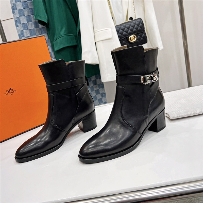 H**me5 frenchie 50 ankle boots