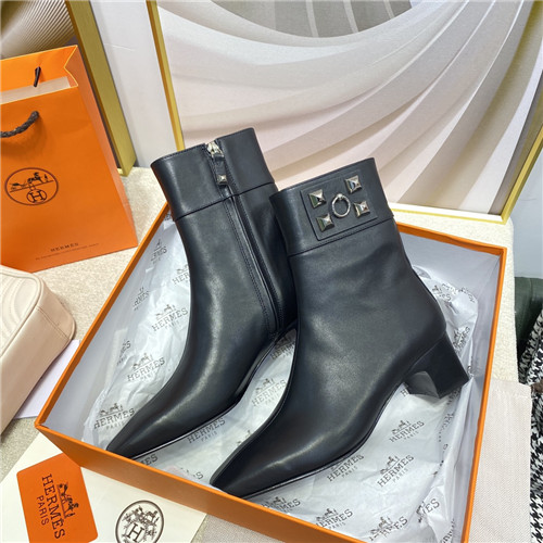 H**me5 Birkin Replica stud ankle boots