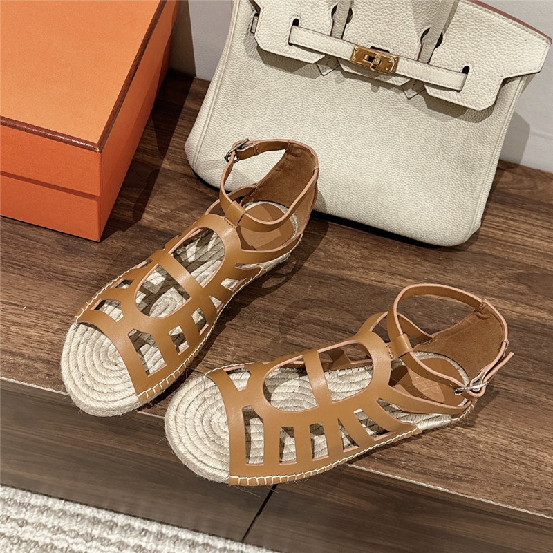 H**me5 cutout pig nose espadrille sandals