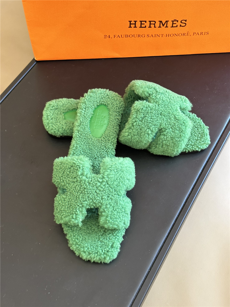 H**me5 fur roll cake hair H slippers