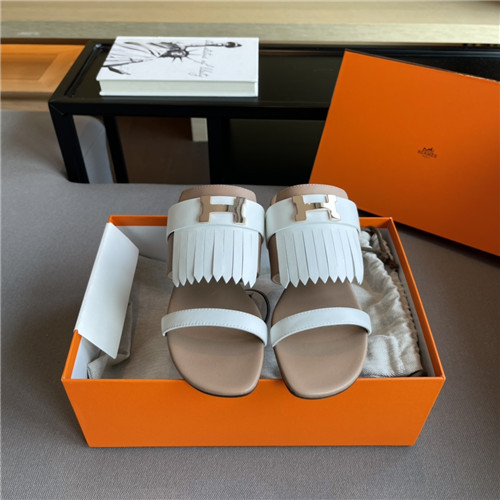 H**me5 H flat slippers