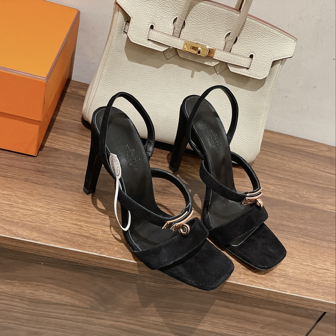 H**me5 Fashion Versatile Sandals