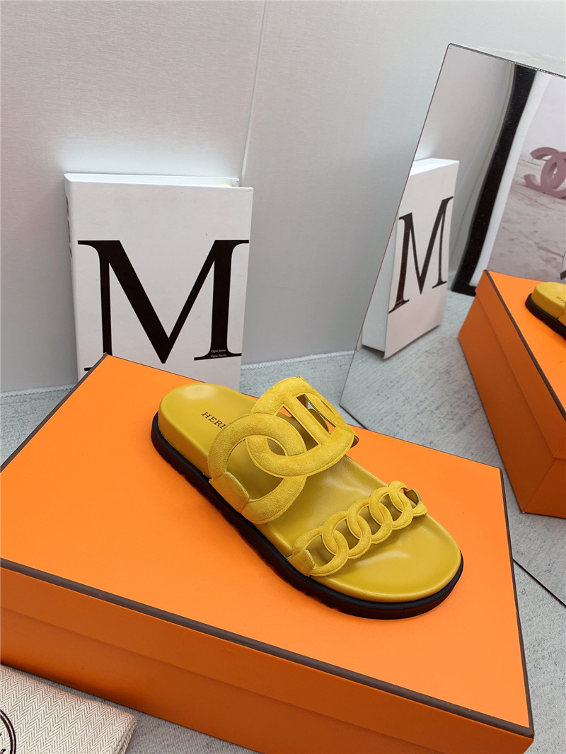 H**me5 couple shoes