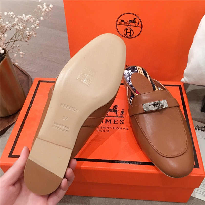 H**me5 Kelly Buckle Half Slip Shoes