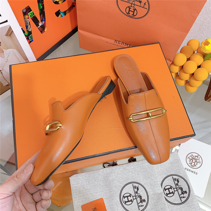 H**me5 flat slippers