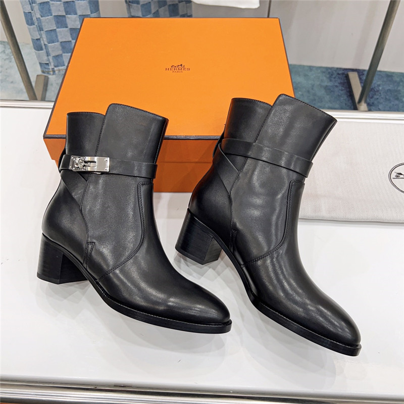 H**me5 frenchie 50 ankle boots