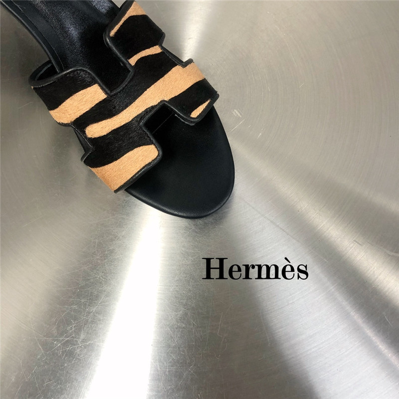 H**me5 legend wedge sandals