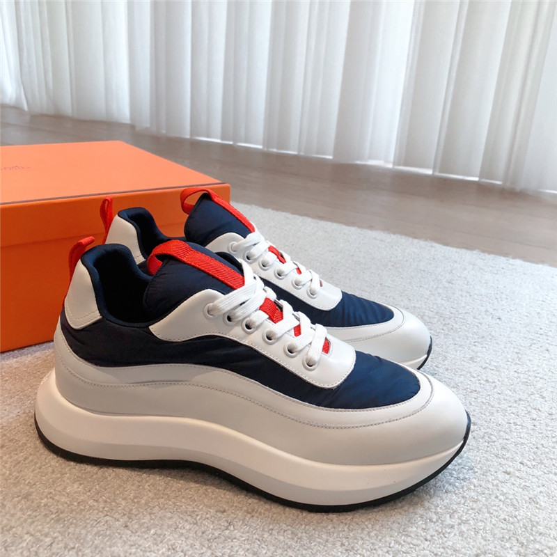 H**me5 new sneakers