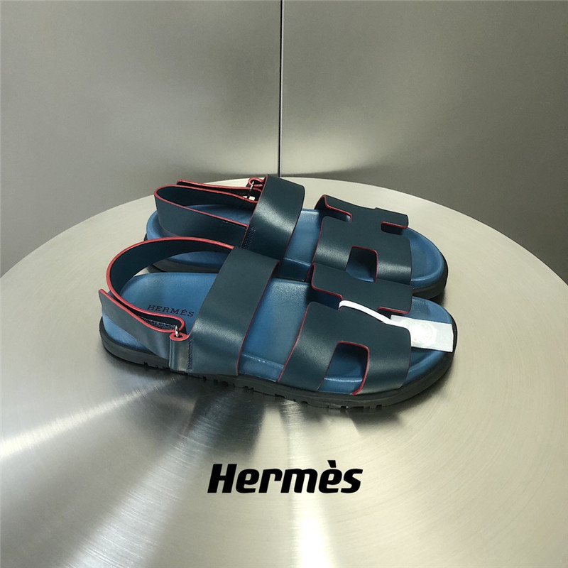 H**me5 GENIUS second uncle sandals