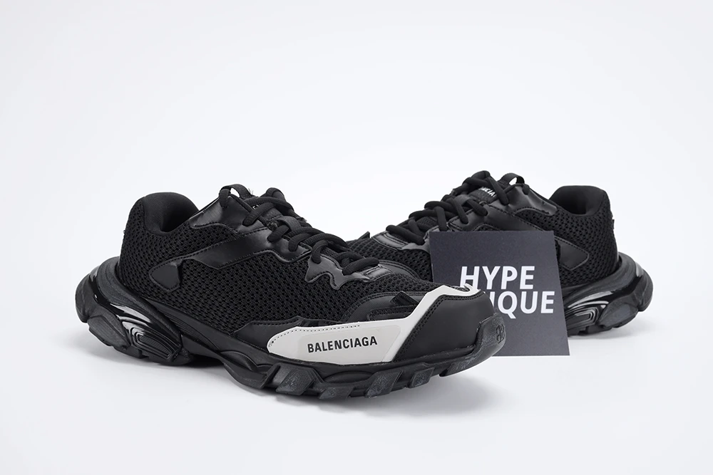Ba1en*iaga TRIPLE-S BLACK (WHITE LOGO)