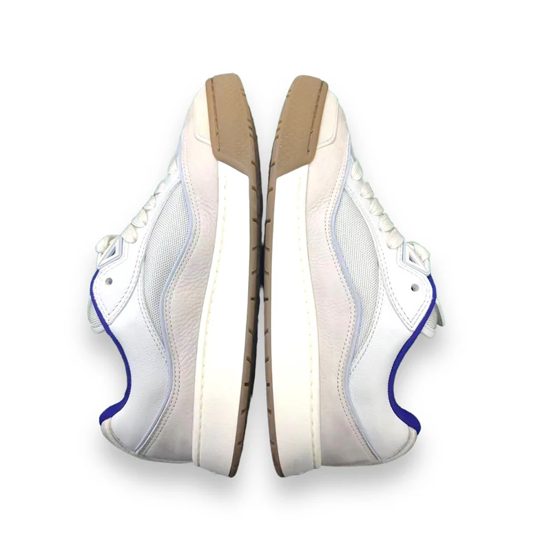 D10r Low Trainers