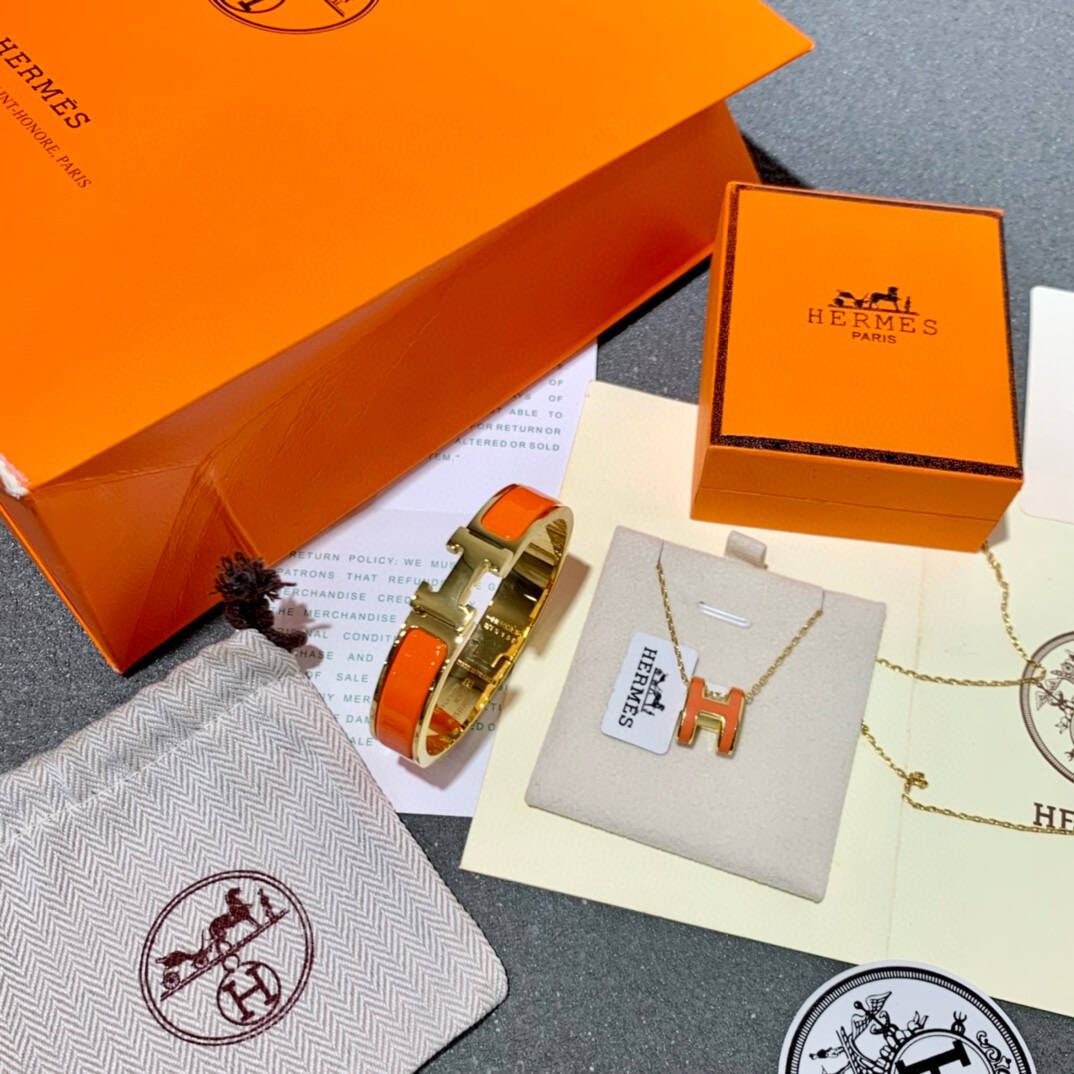 H**me5 bracelet orange gold