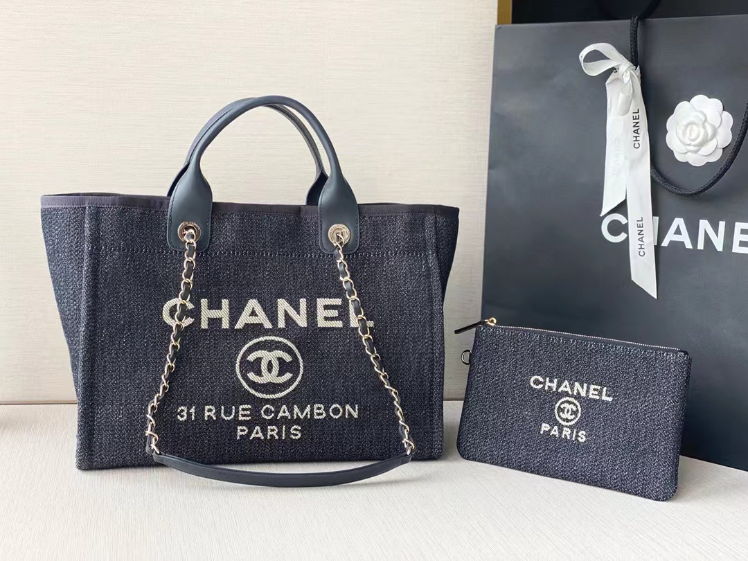 Ch**el Deauville Tote Boucle Small