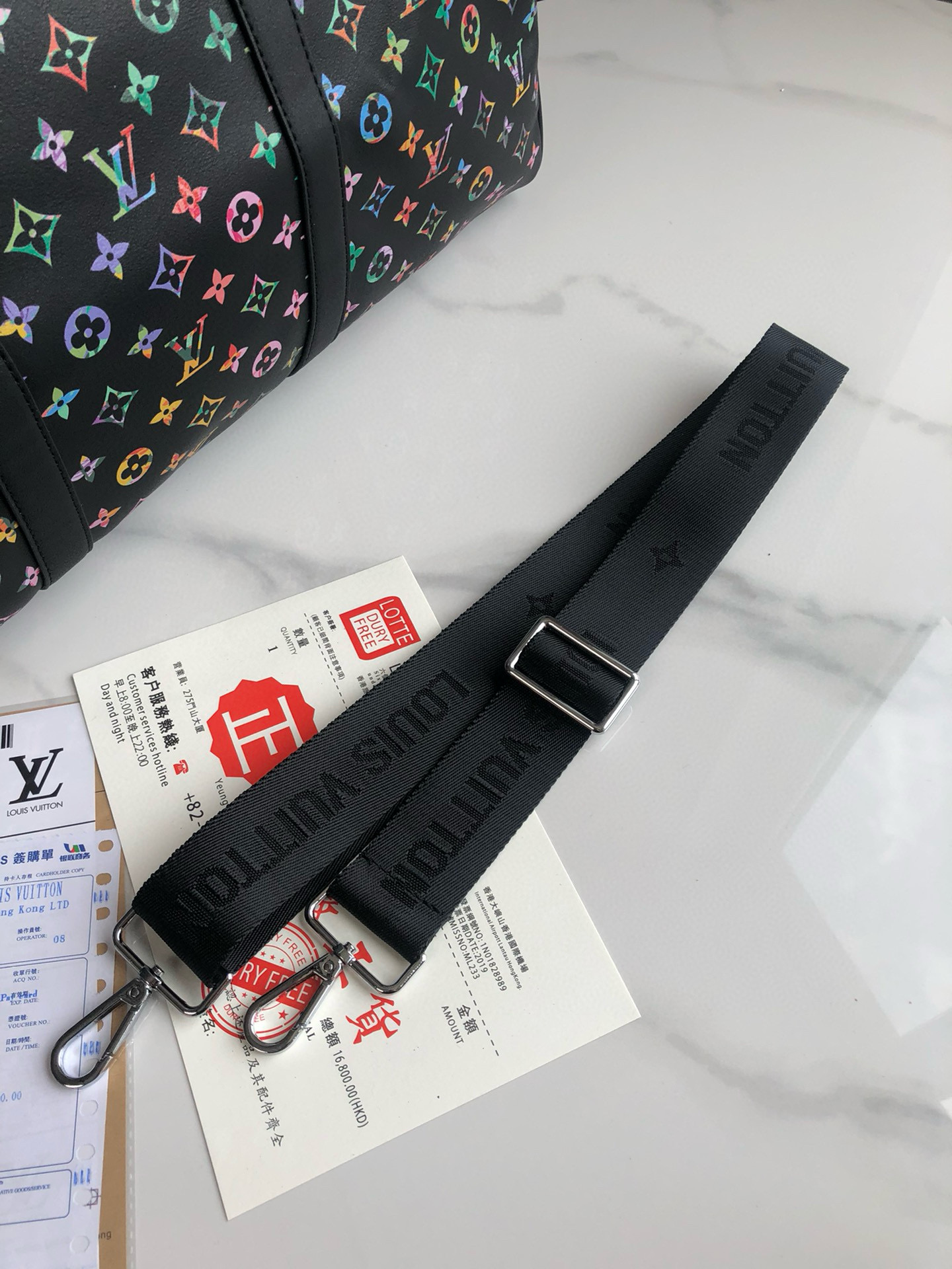 L0vis Vvtt0n Travel Bag for Stylish Men