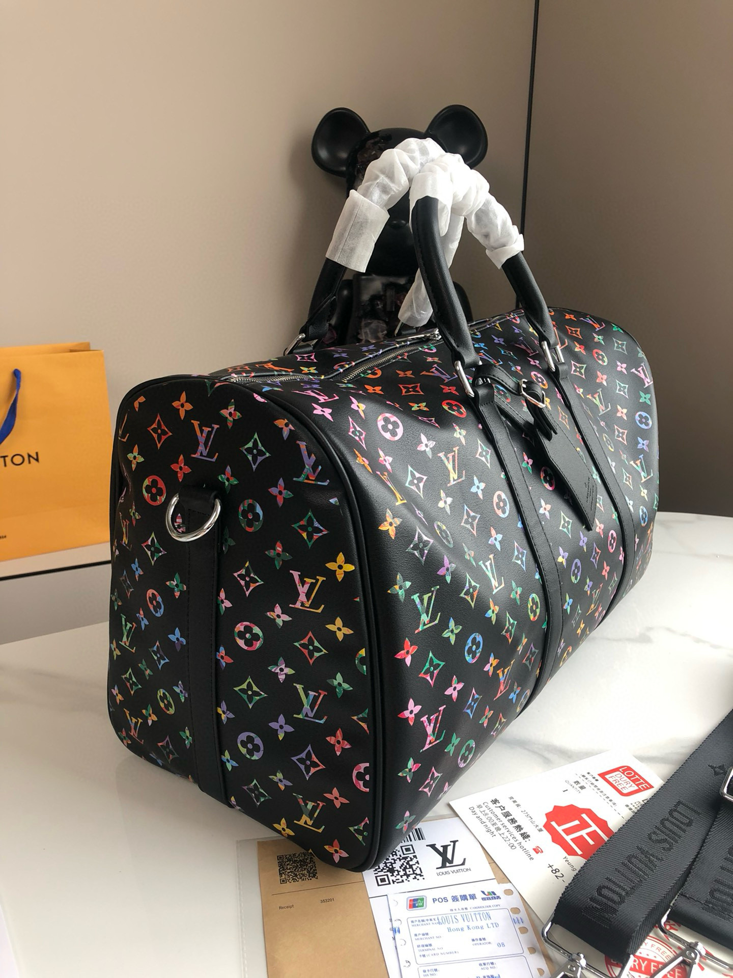 L0vis Vvtt0n Travel Bag for Stylish Men