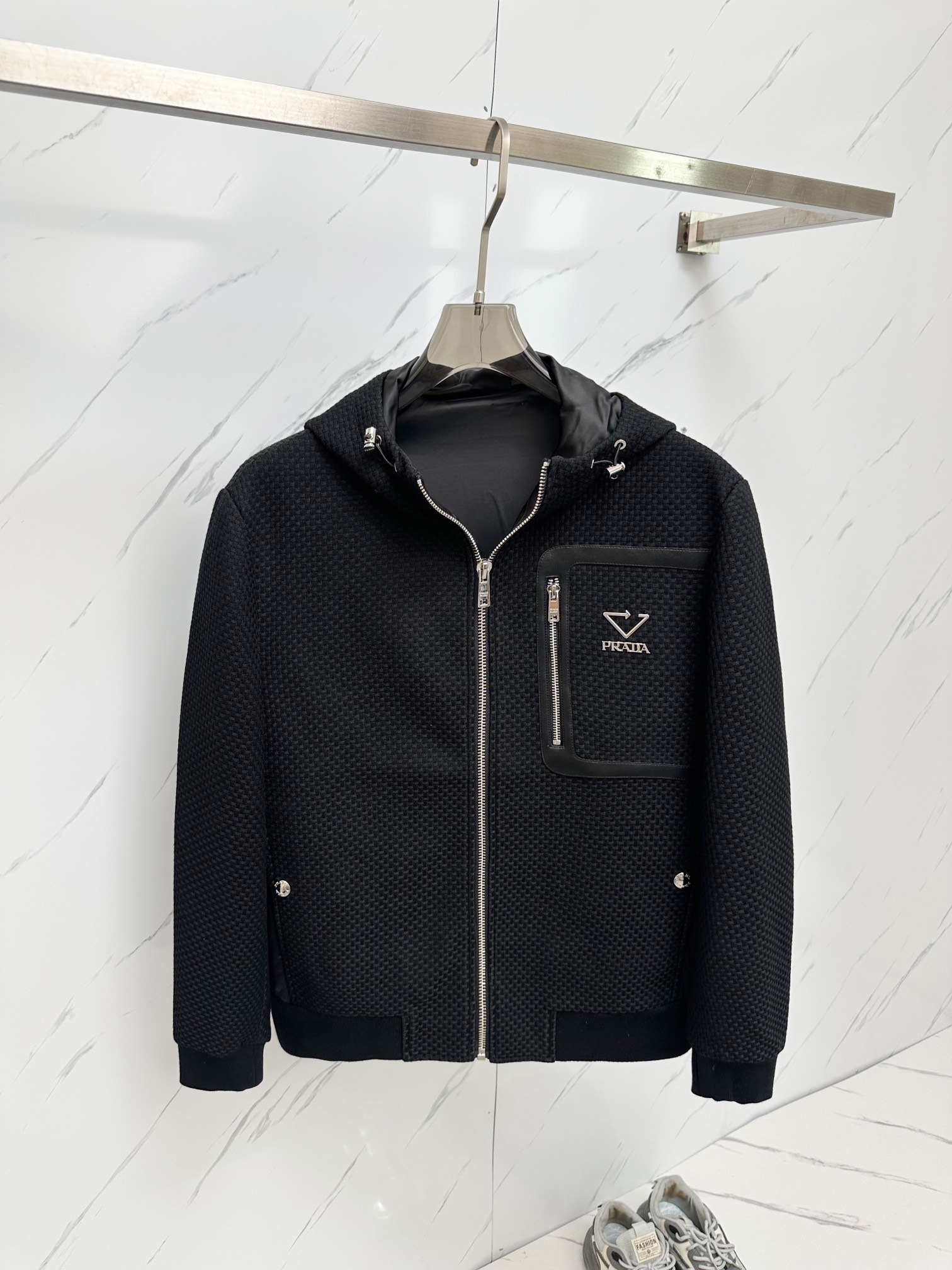 Pra*a Jacket