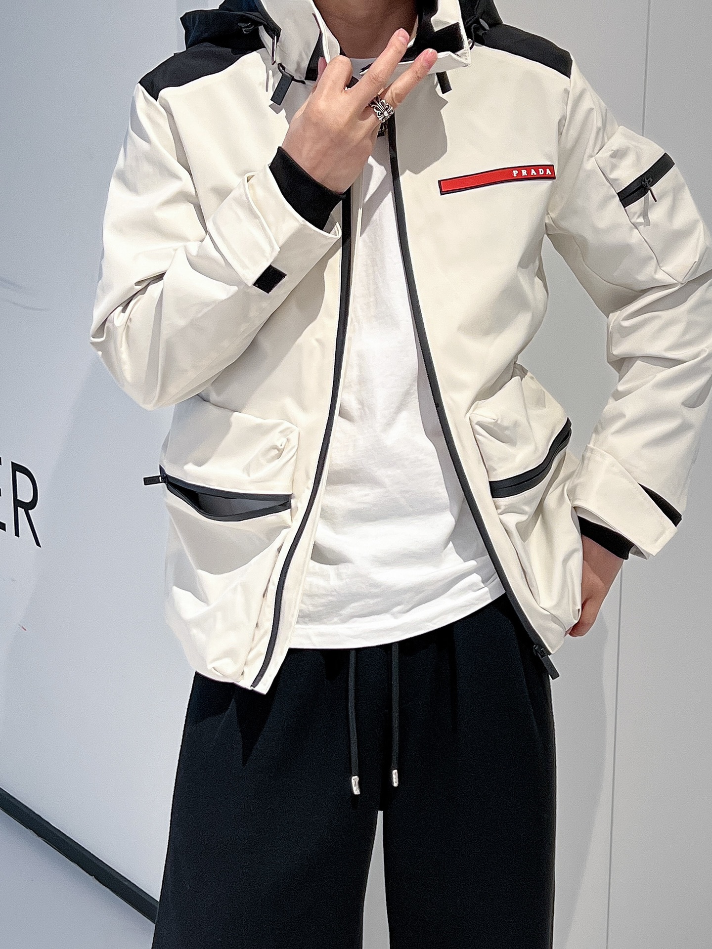 Pra*a Jacket