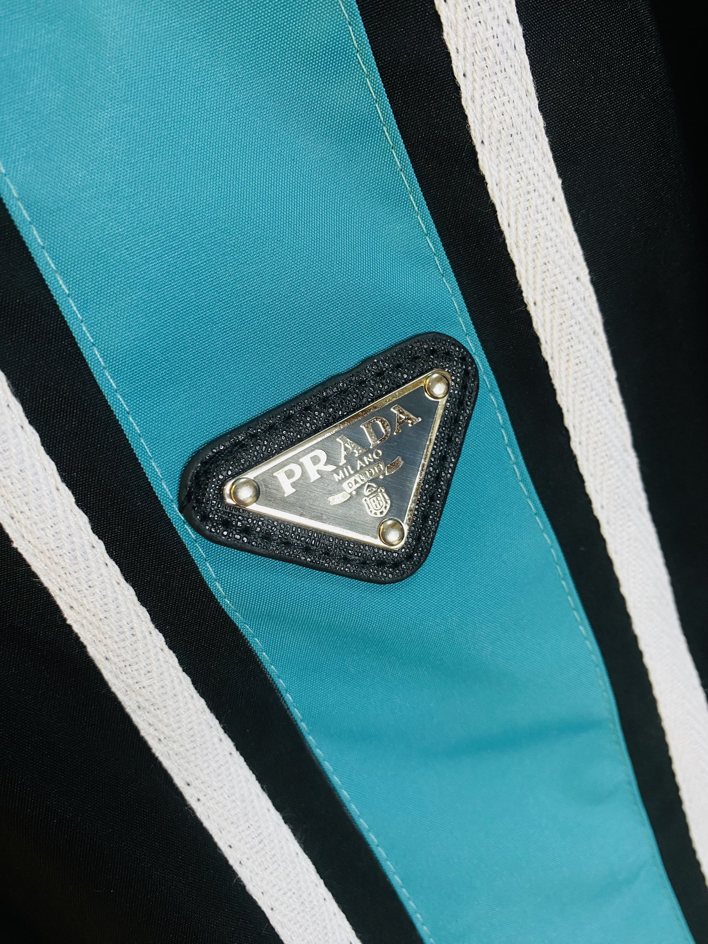 Pra*a Jacket