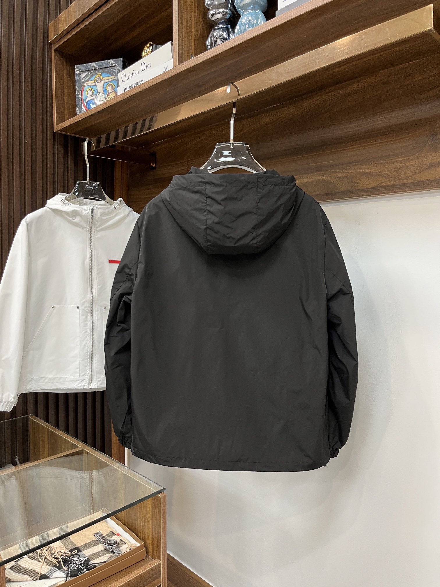 Pra*a Jacket