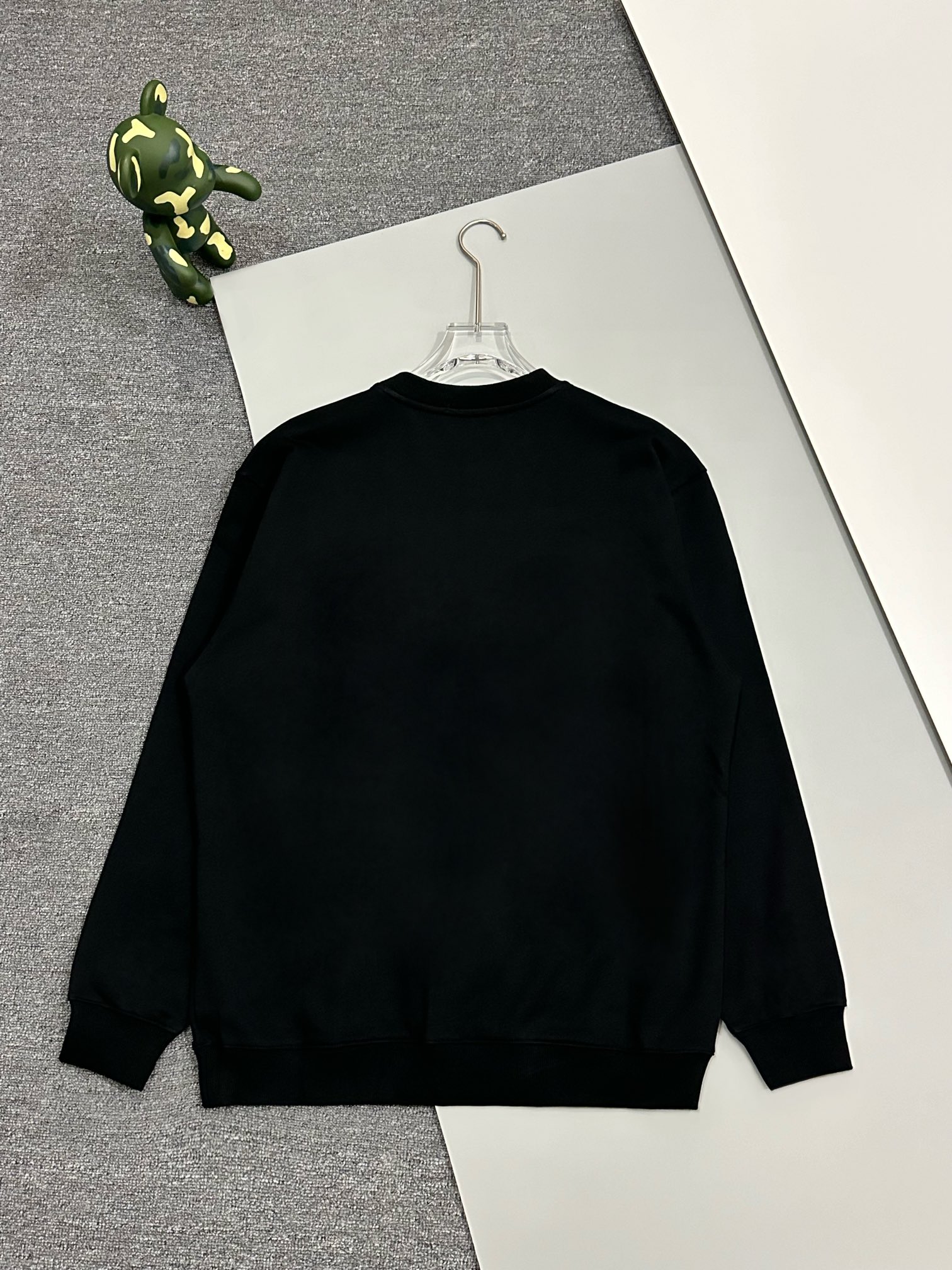 Pra*a Hoodie