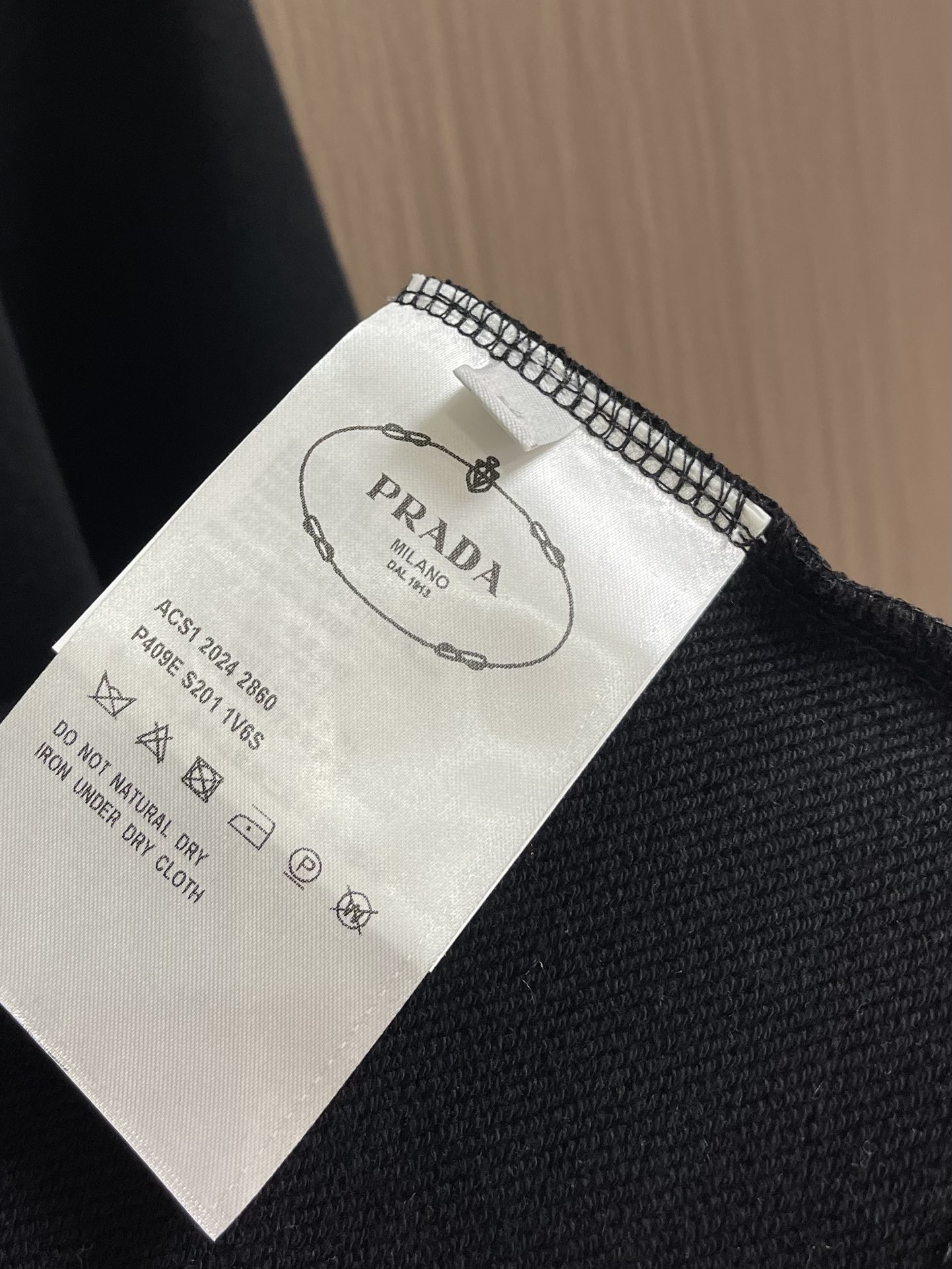 Pra*a Hoodie
