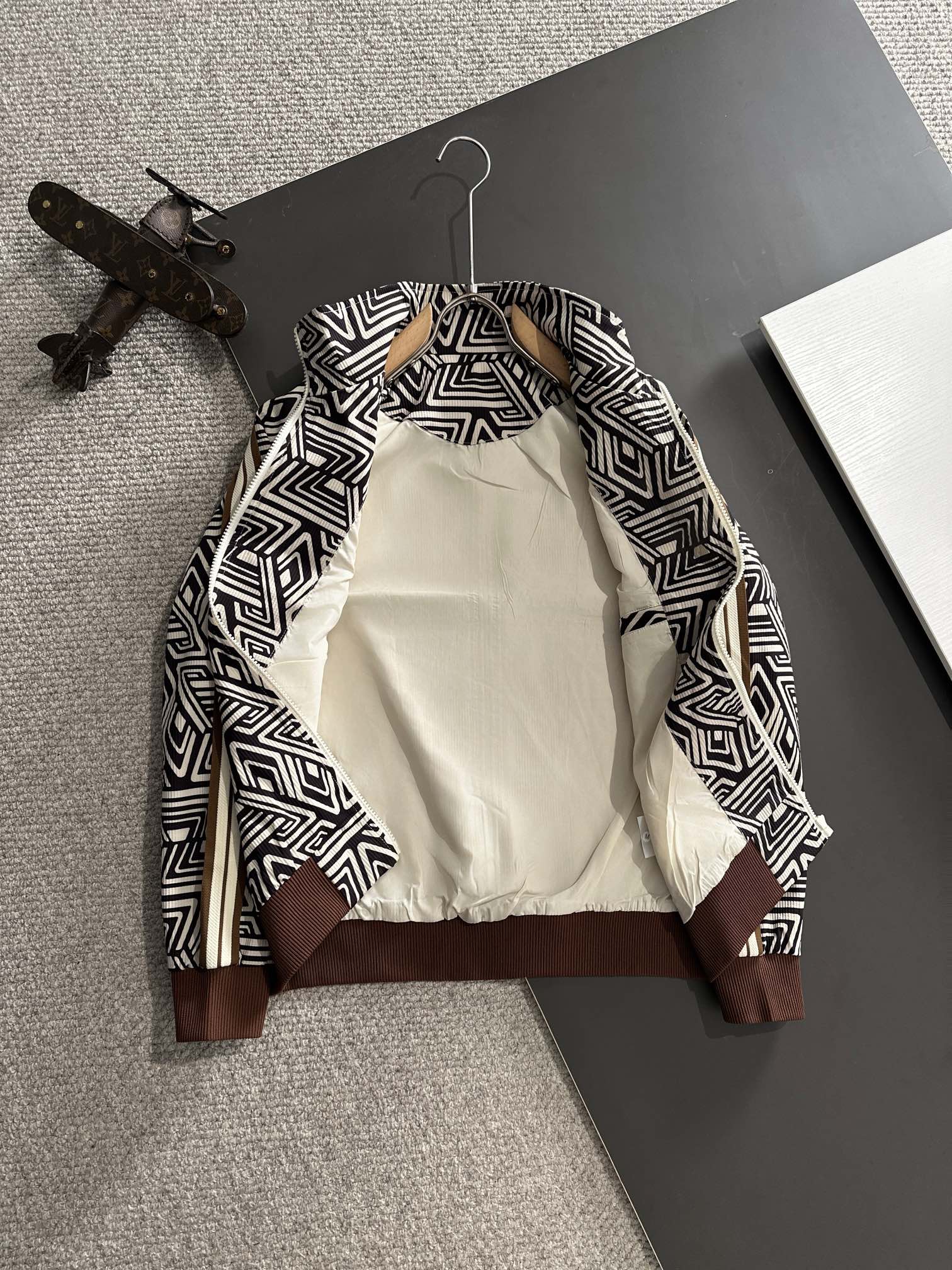 Gvc*1 Jacket