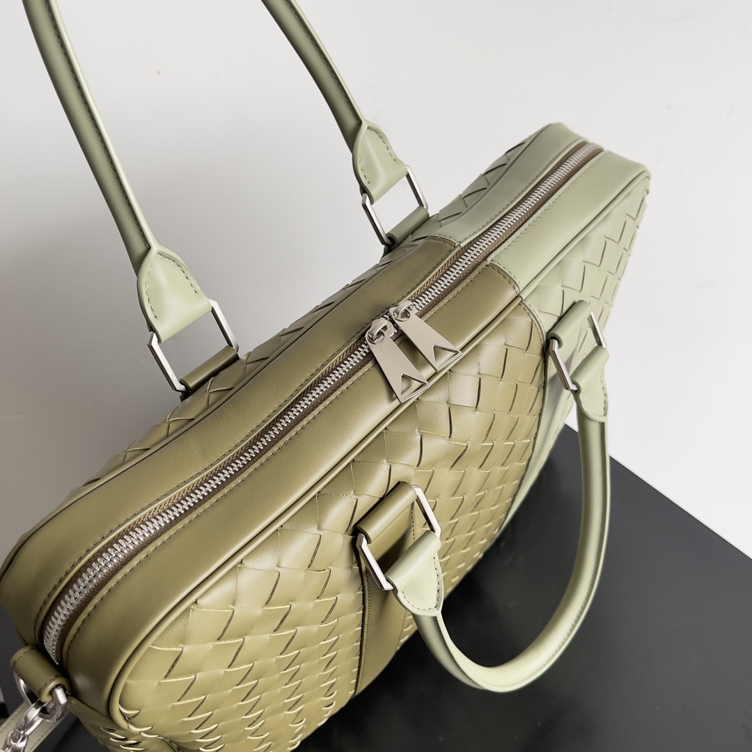 Best Replica B0tt*ga Ven*ta Bags(ColaReps)