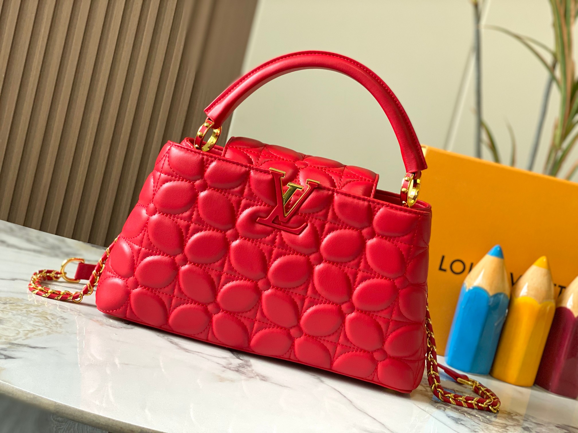 L0vis Vvtt0n Monogram Red Handbag Replica