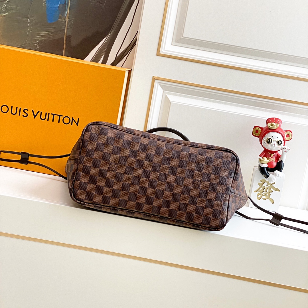L0vis Vvtt0n Damier Azur
