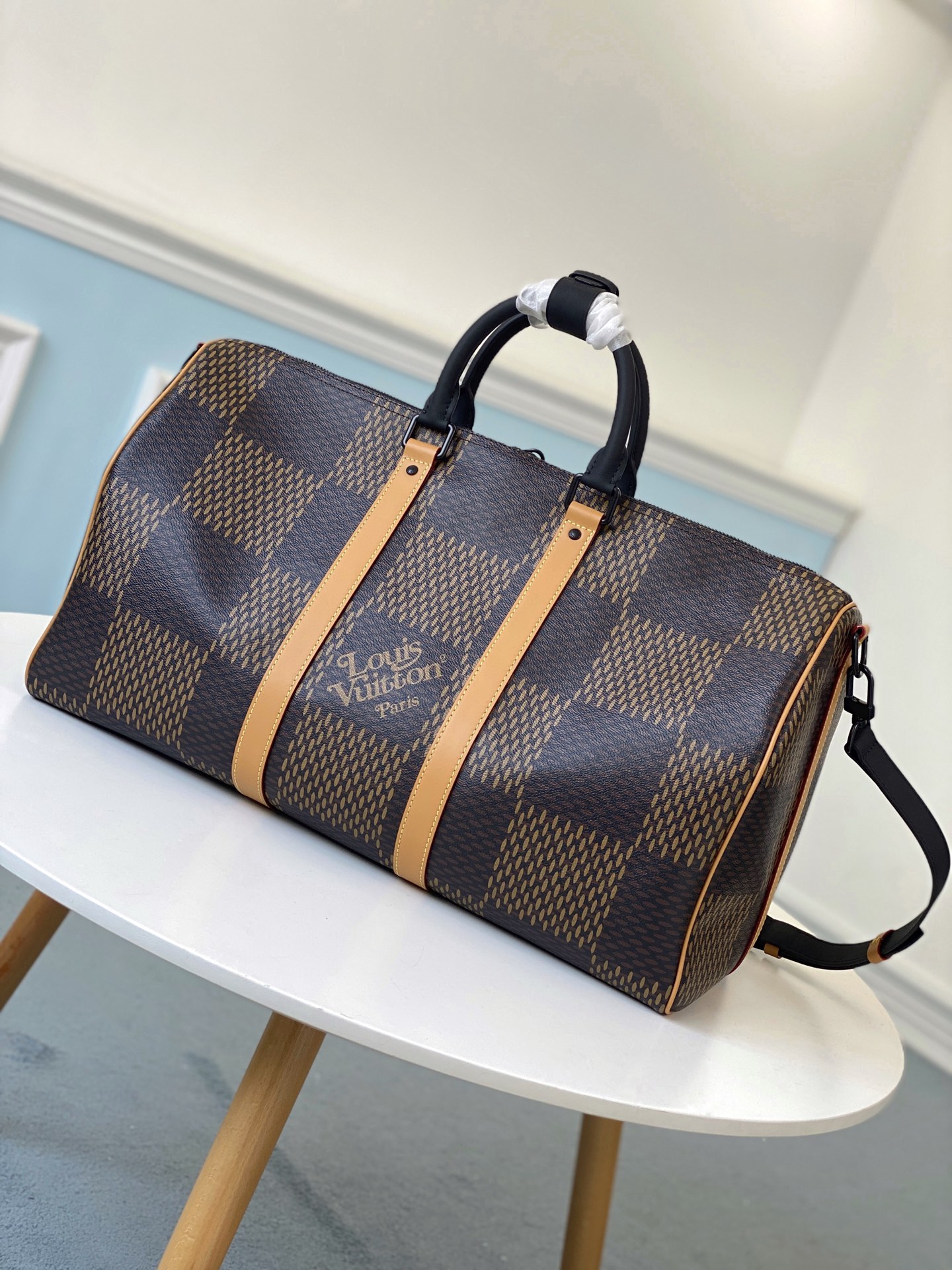 L0vis Vvtt0n Damier Ebene