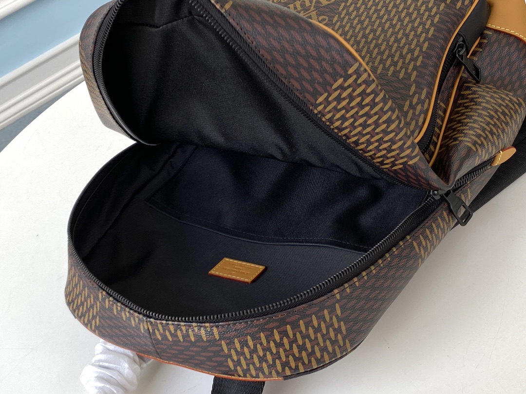 L0vis Vvtt0n Damier Ebene