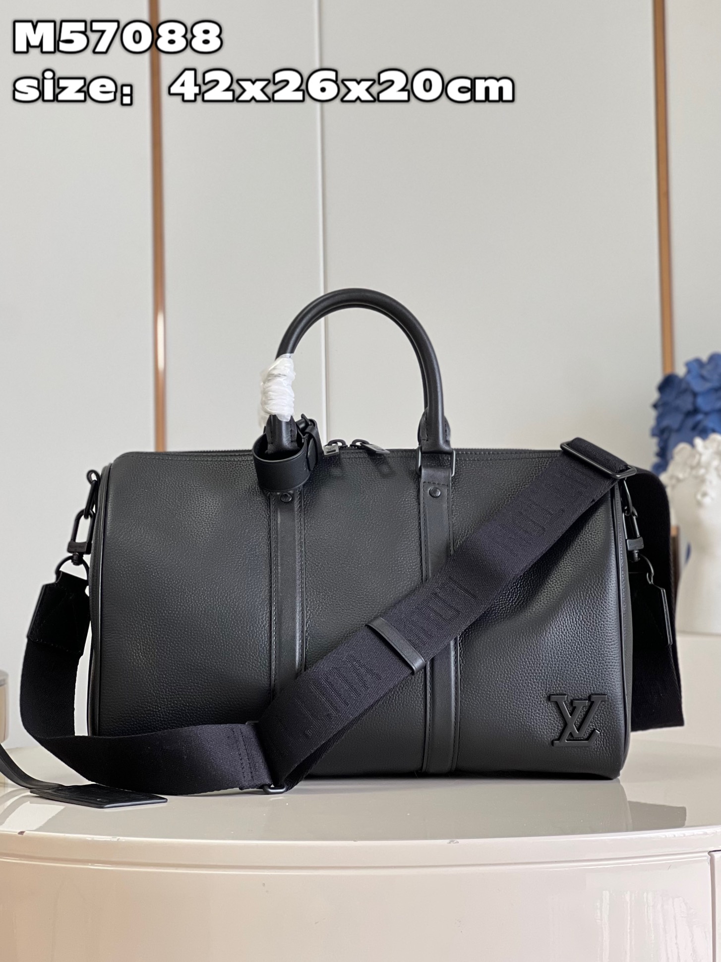 L0vis Vvtt0n Keepall