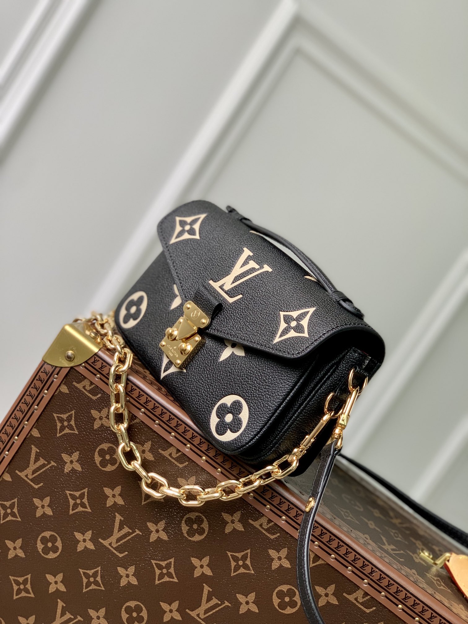 L0vis Vvtt0n Monogram Empreinte