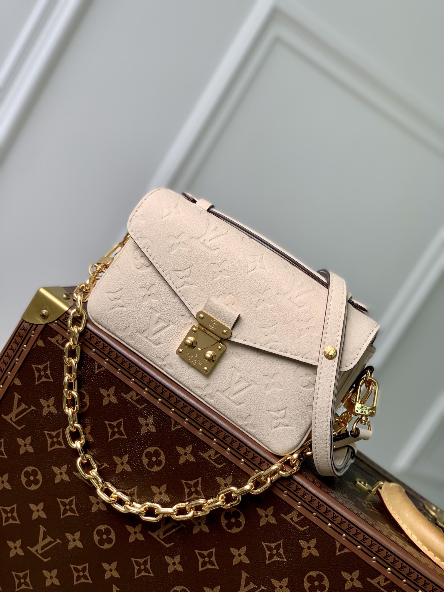 L0vis Vvtt0n Monogram Empreinte