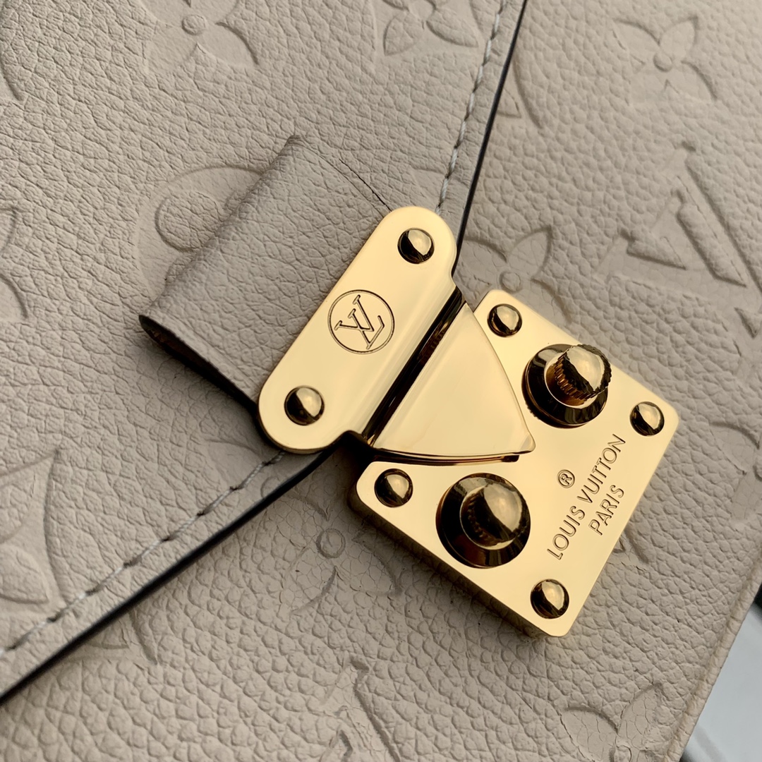 L0vis Vvtt0n Monogram Empreinte